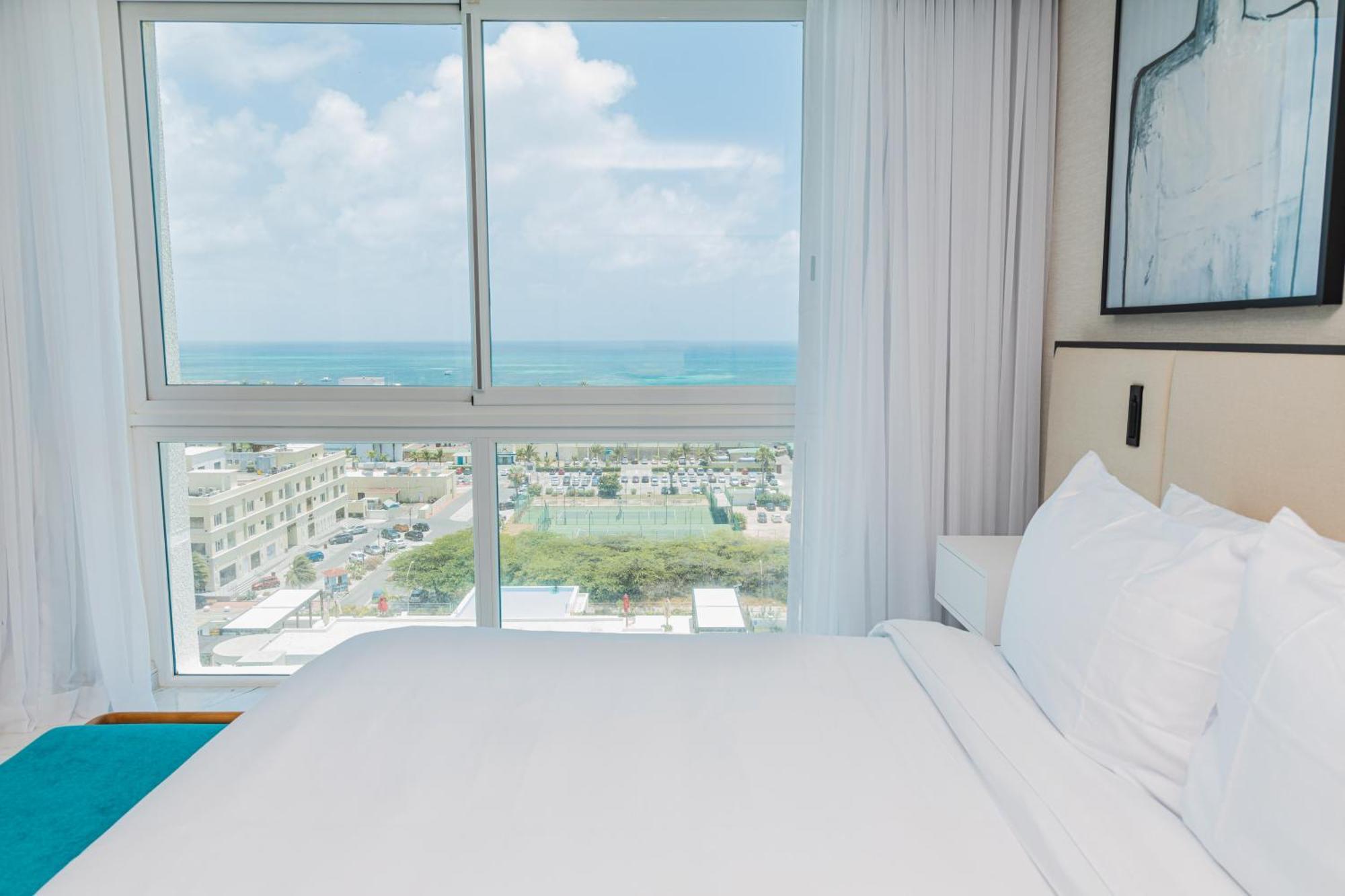 فندق Radisson Blu Aruba شاطئ بالم المظهر الخارجي الصورة